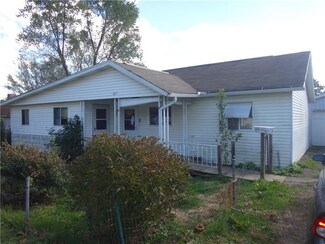 627 6th St, Jefferson, PA 15344