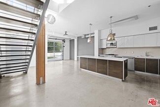 11500 Tennessee Ave Unit 125, Los Angeles, CA 90064