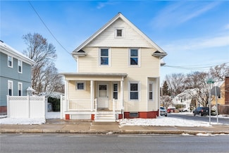 207 Pontiac Ave, Cranston, RI 02910