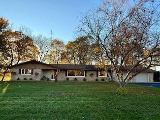 2965 N Mission Rd, Rosebush, MI 48878