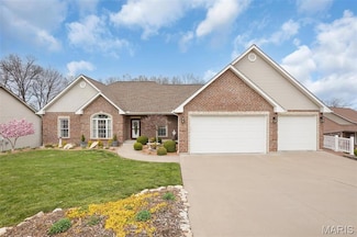 2009 Weber Heights Dr, Washington, MO 63090
