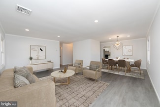 65 Pageant Ln, Willingboro, NJ 08046