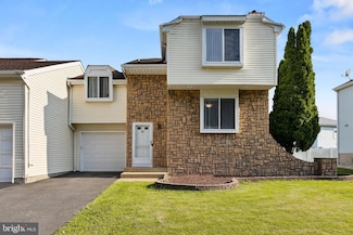 47 Geraldine Rd, East Windsor, NJ 08520