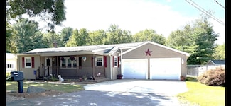 745 S Precinct St, East Taunton, MA 02718