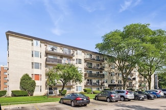 5506 Lincoln Ave Unit A418, Morton Grove, IL 60053