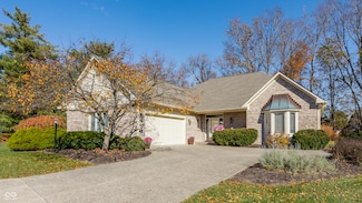 8102 Woodcreek Dr, Indianapolis, IN 46256