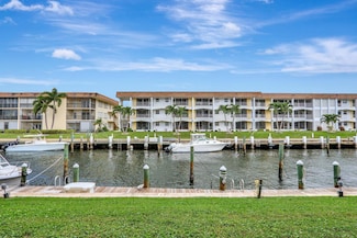 111 Doolen Ct Unit 106, North Palm Beach, FL 33408