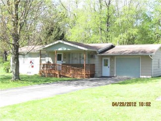 54 Eagle St, Salamanca, NY 14779