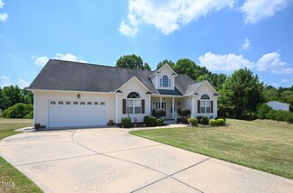 56 Mineral Ct, Benson, NC 27504