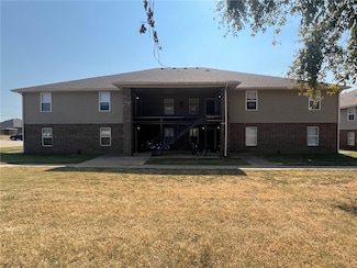 216 Sadie Ln, Centerton, AR 72719