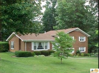 202 Wedgewood Dr, Glasgow, KY 42141