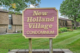 80 New Holland Village Unit 80, Nanuet, NY 10954