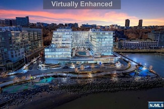 800 Ave at Port Imperial Blvd Unit 918, Weehawken, NJ 07086