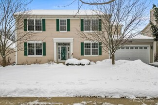 488 Newcastle Dr, Cary, IL 60013