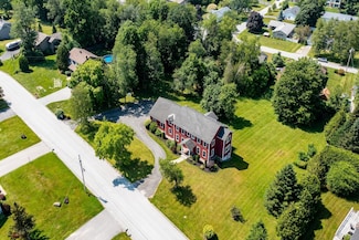 11 Tuttle Meadow Dr, Rutland, VT 05701