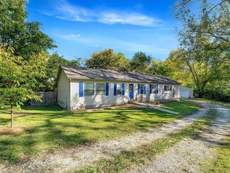 106 Beauty View Dr, Gray Summit, MO 63039