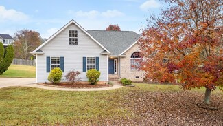9458 Homewood Cir, Ooltewah, TN 37363
