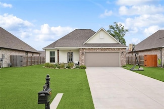226 Cypress Bend Dr, Belle Chasse, LA 70037