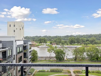 256 Spring St Unit 413, Saint Paul, MN 55102