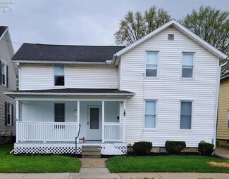 1225 Sycamore St, Fremont, OH 43420