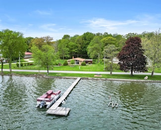 5100 S County Road 210, Knox, IN 46534