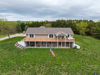 10977 NW 70th St, Raymond, NE 68428