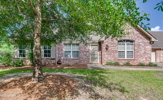 603 Charmant Place, Ridgeland, MS 39157