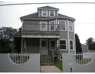 25 Cullen St, East Taunton, MA 02718