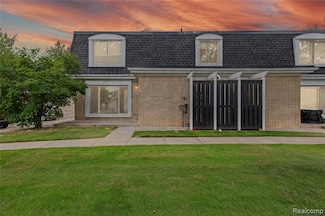 29792 City Center Dr, Warren, MI 48093