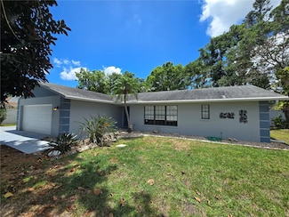 2204 34th St W, Bradenton, FL 34205