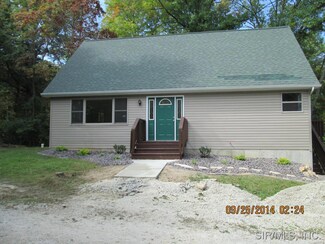 9623 Indian Mound Dr, Bartelso, IL 62218