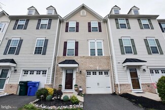 19 Ella Ln, Mount Holly, NJ 08060