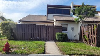 1827 Abbey Rd, West Palm Beach, FL 33415