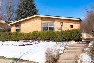 1916 Sunrise St, Ann Arbor, MI 48103