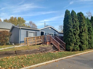 113 W Jackson St, Goshen, IN 46526