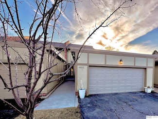 6012 Oakcrest Plaza Unit 16, Omaha, NE 68137