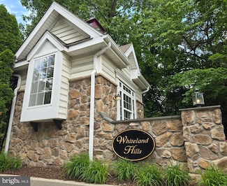 120 Whiteland Hills Cir, Exton, PA 19341