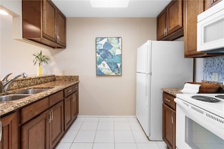 41 Plantation Dr Unit 202, Vero Beach, FL 32966