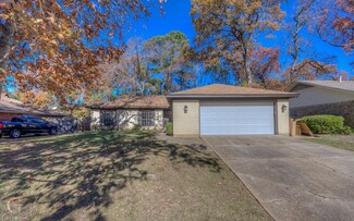 8809 Bayonne Dr, Shreveport, LA 71118