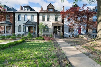 4456 Laclede Ave, Saint Louis, MO 63108