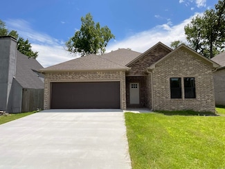 1021 N Jeff Davis Ave, Jacksonville, AR 72076