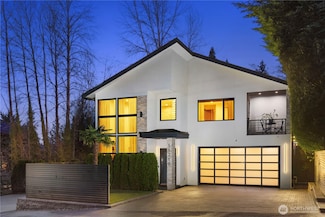 11210 SE 74th St, Newcastle, WA 98056