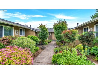 102 SE 73rd Ave Unit 102, Portland, OR 97215