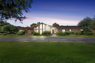 4935 N Tisha Ave, Fresno, CA 93723