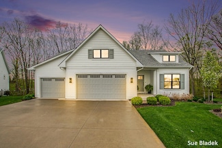 731 Stonebriar Cir Unit 15, Grandville, MI 49418