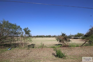 32389 Whipple Rd, Los Fresnos, TX 78566