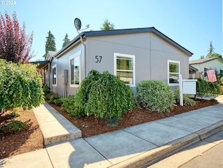 1015 Oak St Unit 57 St, Silverton, OR 97381