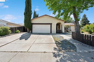 2117 Lopez Dr, Antioch, CA 94509