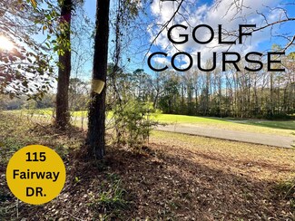 115 Fairway Dr, Crestview, FL 32536