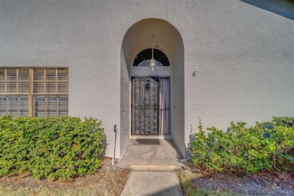 2749 Countryside Blvd Unit 4, Clearwater, FL 33761